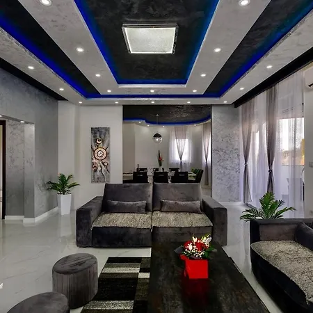 Villa White *